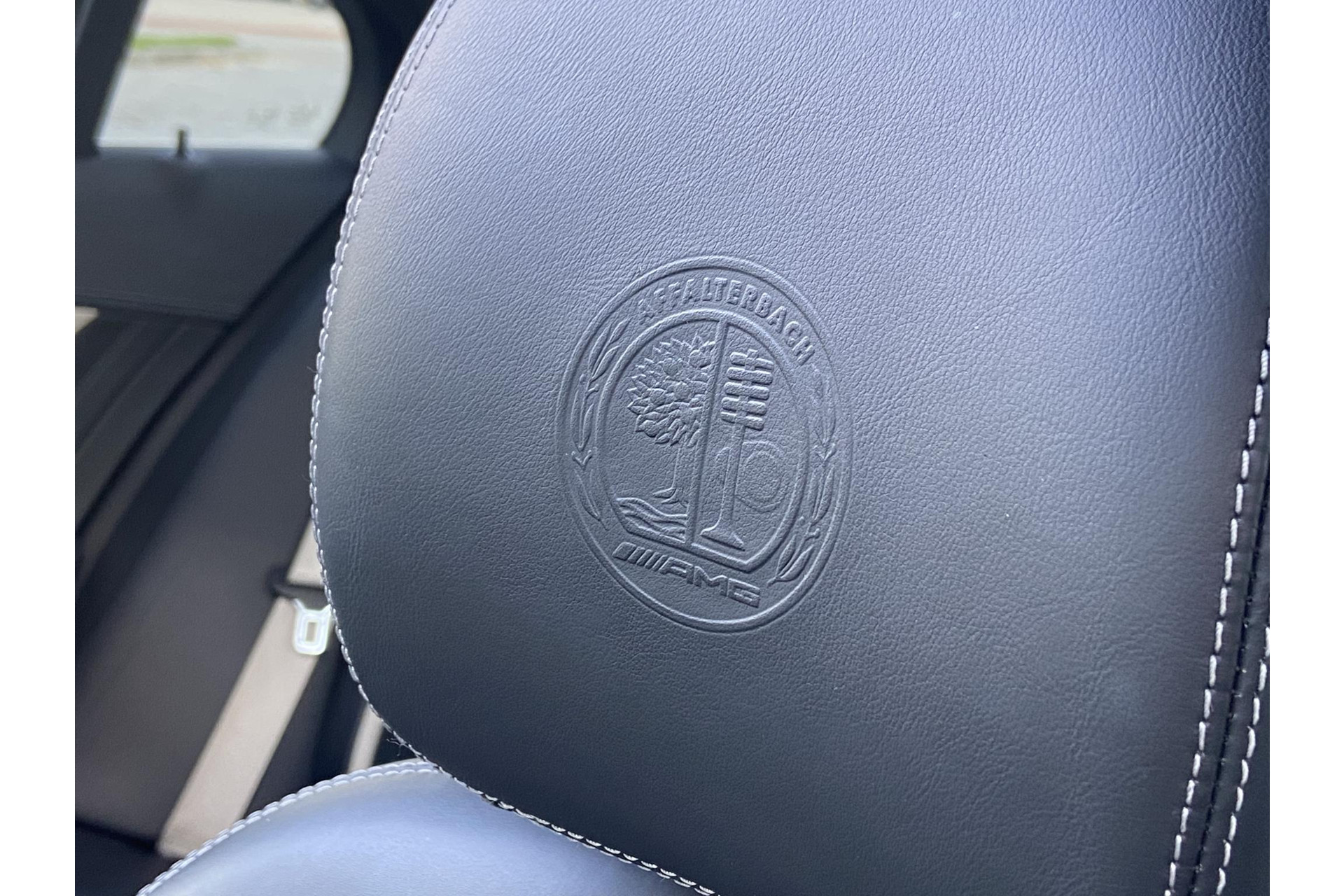 Mercedes-Benz C-Klasse C63S C63 63 S AMG*HUD*IWC*PANO*LED*CARBON*DISTR+